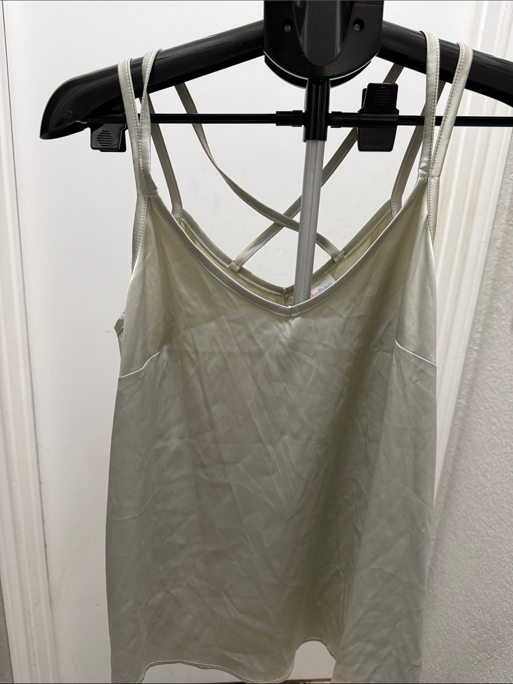 LuLaRoe Daniella strapped tank light Silver